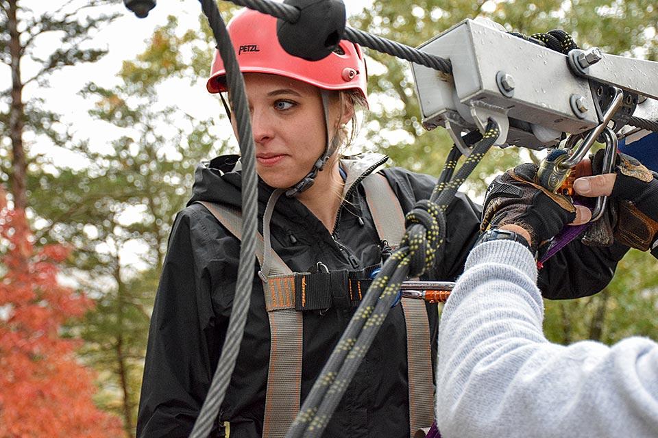 Smoky Mountain Theaters Spread Christmas Cheer Smoky Mountain Ziplines