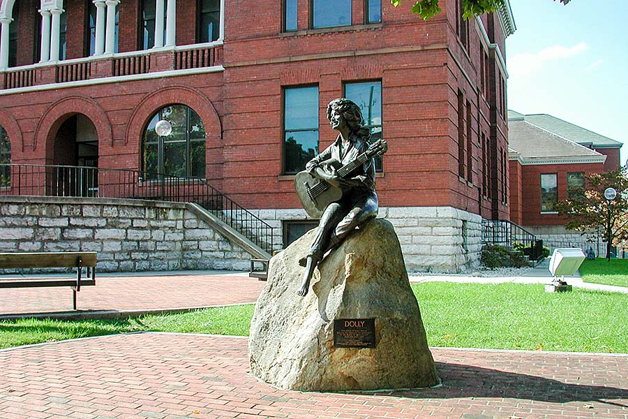 Dolly Parton statue Sevierville, TN